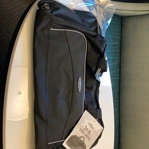 Travelers 24 inch adventure sport duffel